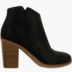 Block Heal Black Bootie